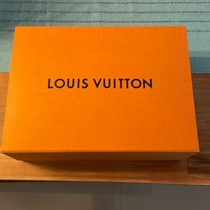 Louis Vuitton Empty Handbag Box/Shopping Bag/Ribbon
